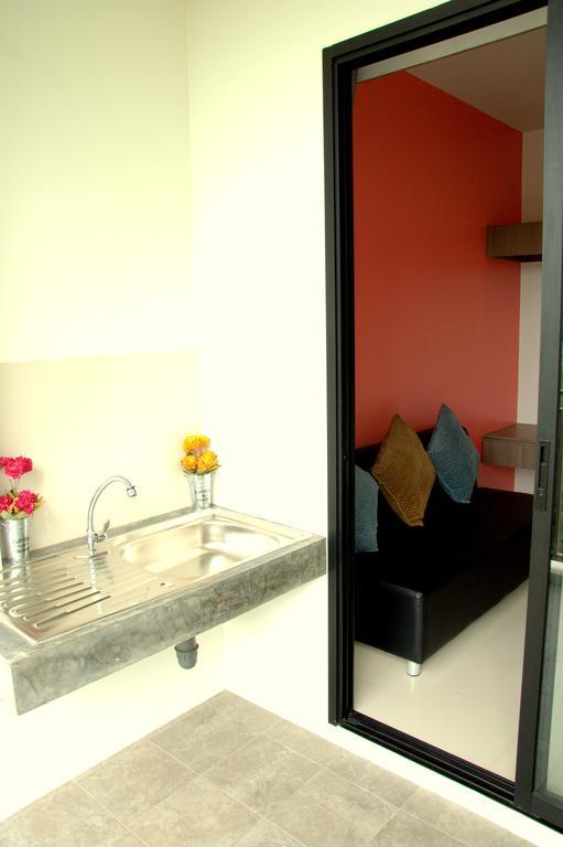 Dusit Naka Place Phuket Room photo