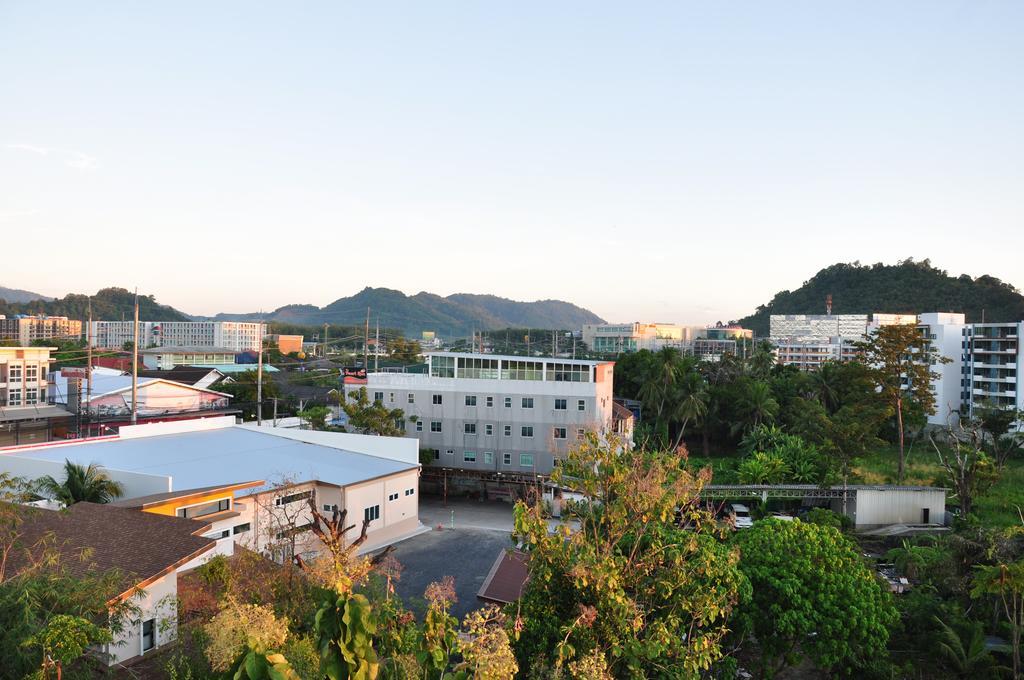 Dusit Naka Place Phuket Exterior photo