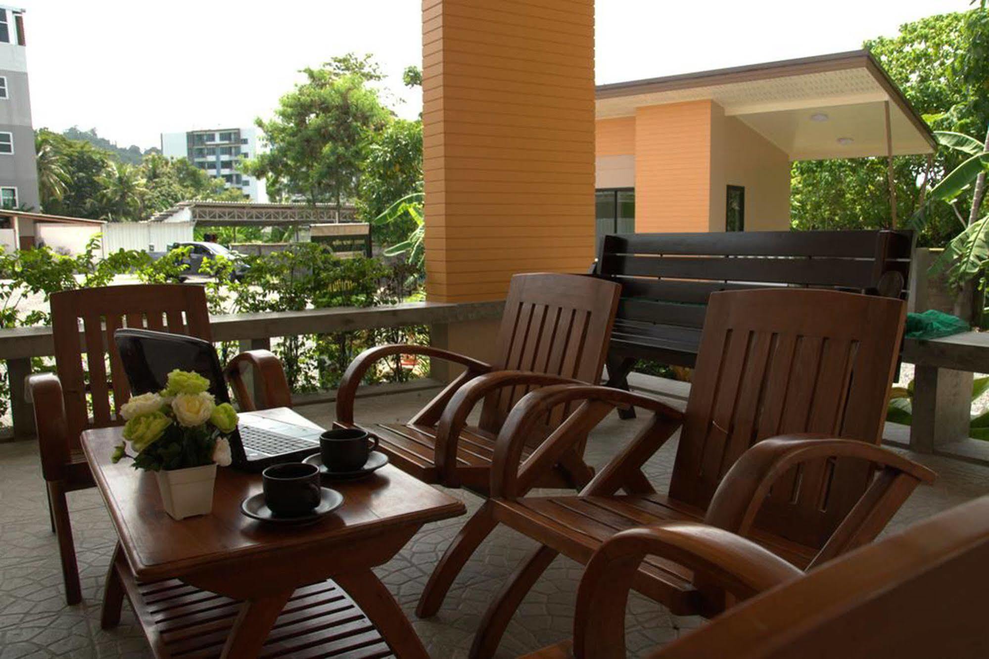 Dusit Naka Place Phuket Exterior photo